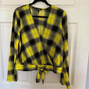 NWOT Sz L Express Yellow Plaid Top
